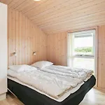 4 Star Holiday Home In Brovst *